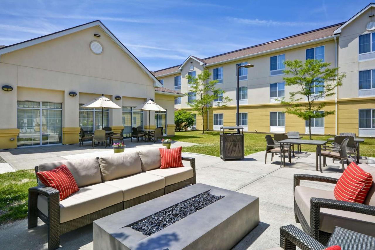 The Homewood Suites By Hilton Ιθάκη Εξωτερικό φωτογραφία