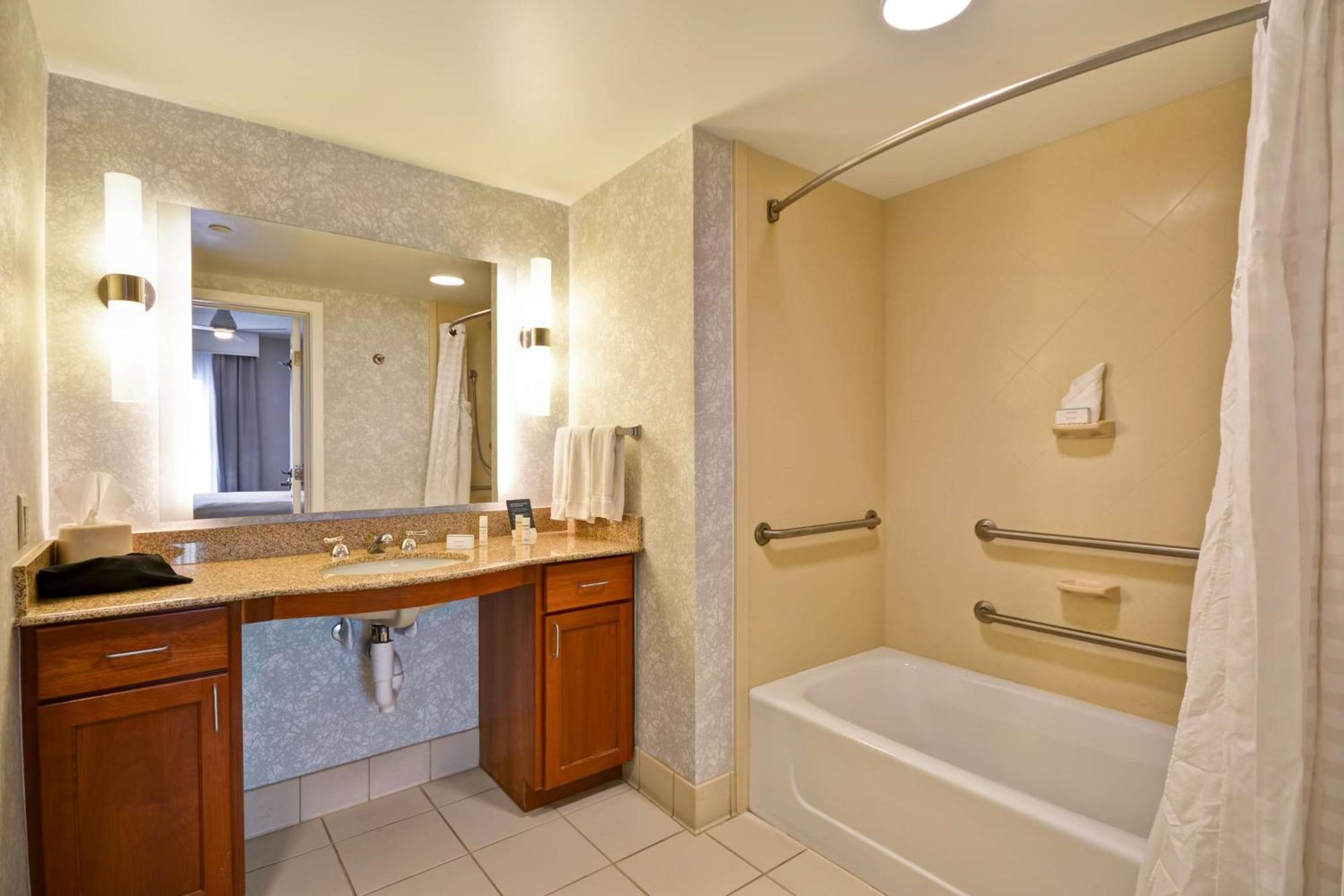 The Homewood Suites By Hilton Ιθάκη Εξωτερικό φωτογραφία